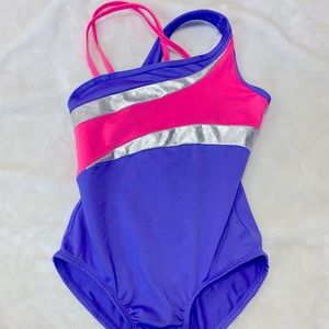 Girl’s circo size small 6 leotard